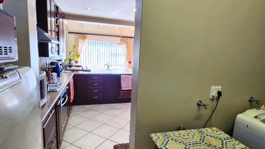 4 Bedroom Property for Sale in Dana Bay Western Cape